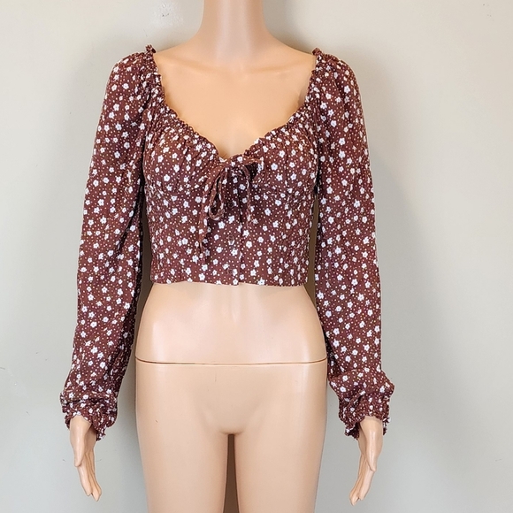 L.A Hearts Pacsun Brown Floral Long Sleeve Crop Top - Picture 12 of 13